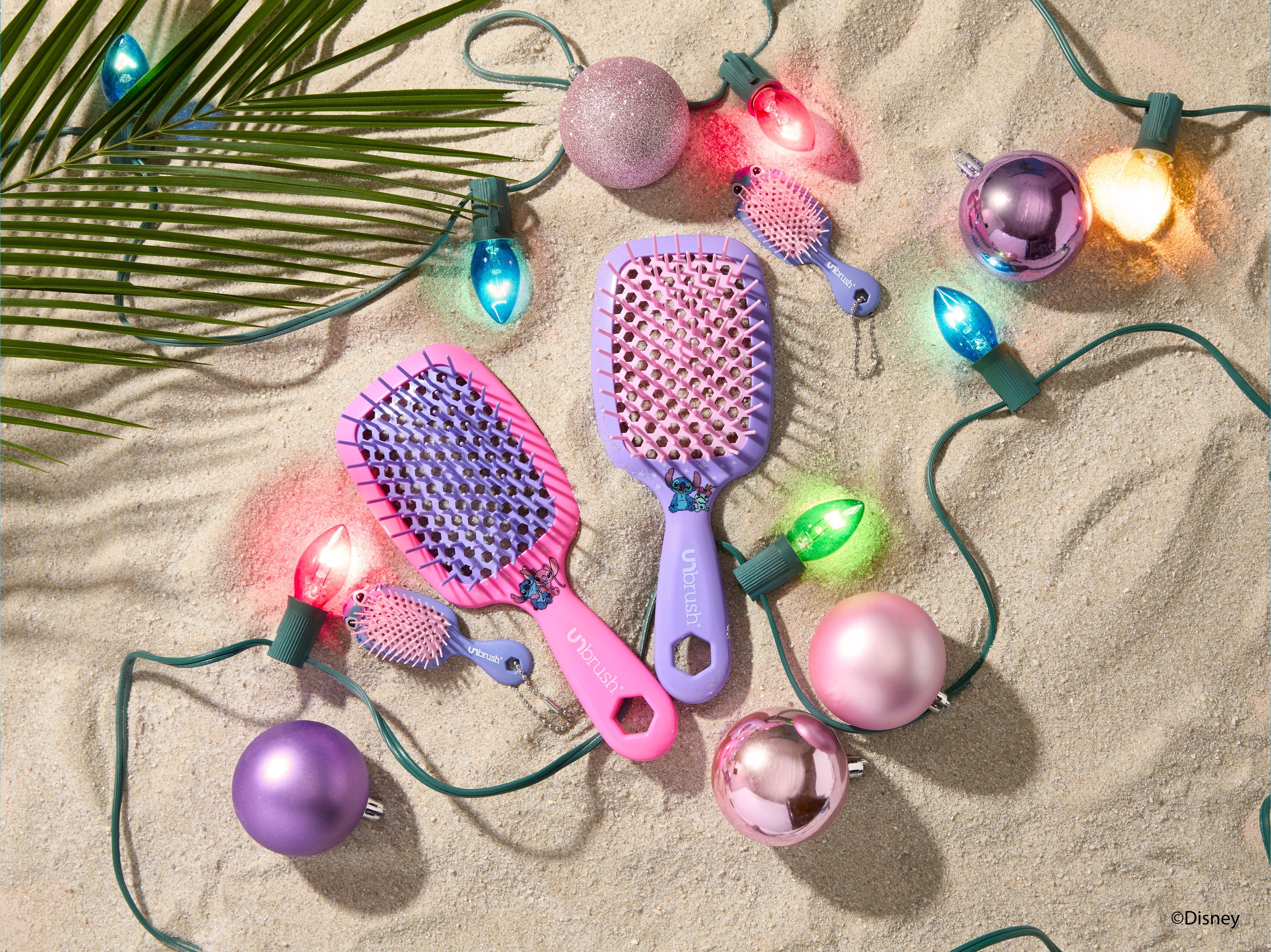 ホーユー バランス UH HS セット 280 2セット The Ultimate Holiday Gift: Disney Stitch Holiday UNbrush® Duo Set